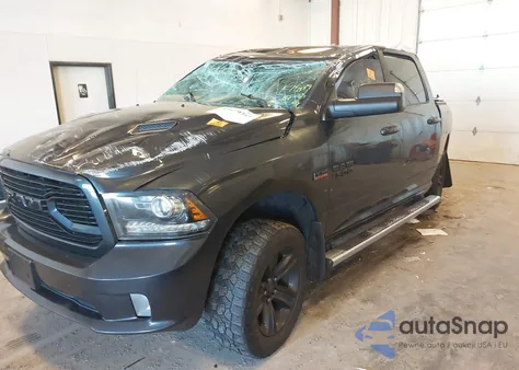 2018 Ram 1500 Sport из США, поврежденный, VIN 1C6RR7UT2JS169993